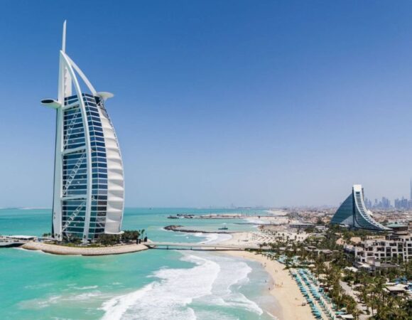 7 Reasons to Add Burj Al Arab Tours to Your Bucket List!
