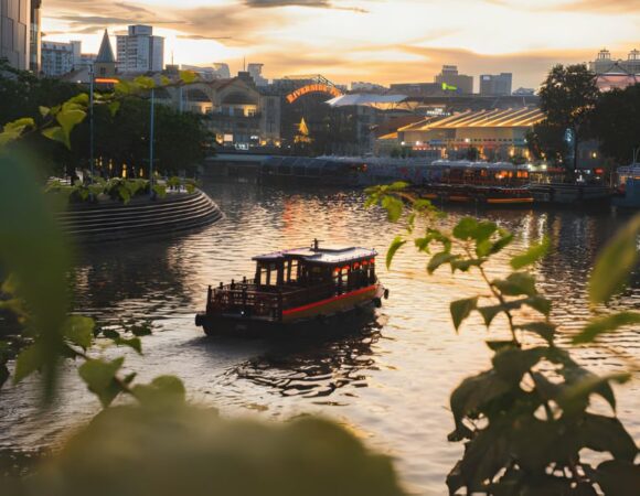 Top 7 remarkable tourist attractions to visit in Singapore