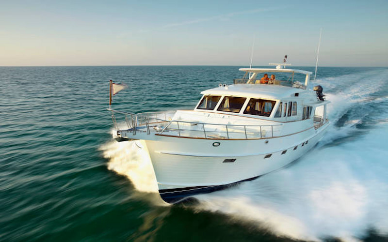 Dubai Yacht Dinner Cruise (1)