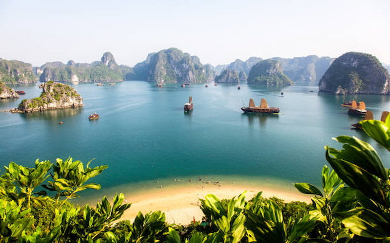 Vietnam cultural and natural attractions