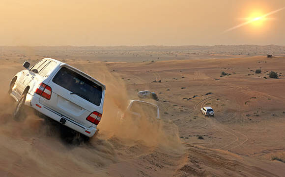 Evening Safari Dubai: A Magical Sunset Adventure in the Dunes