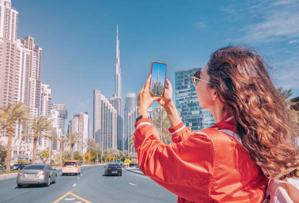 Renew Your Dubai Visa Without Exiting the Country