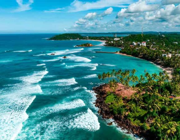 Top 10 Tourist Attractions in Sri Lanka You Can’t Miss